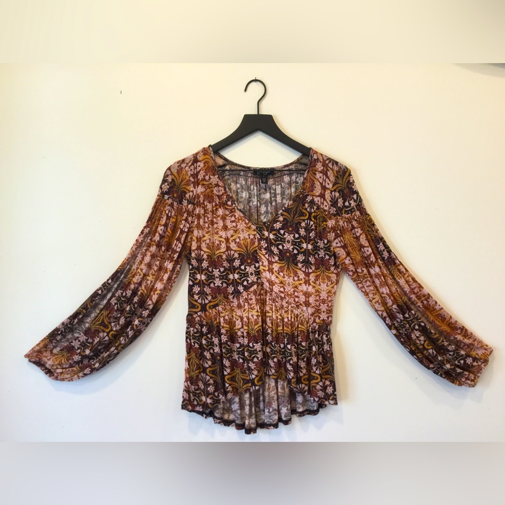 Jessica Simpson Top Size S With Smocking, Slit Sleeves, High/LowHem Mostly Brown